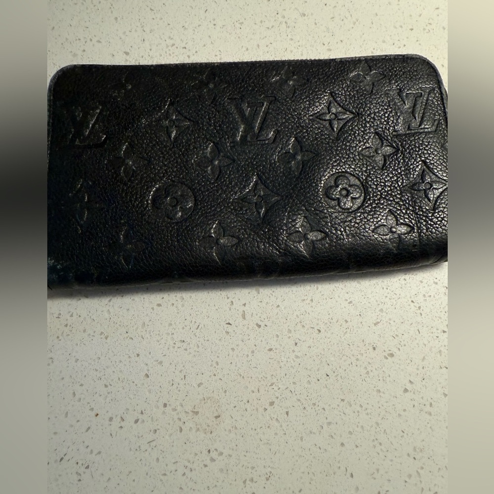Authentic Louis Vuitton empertine zippy wallet - Picture 2 of 8